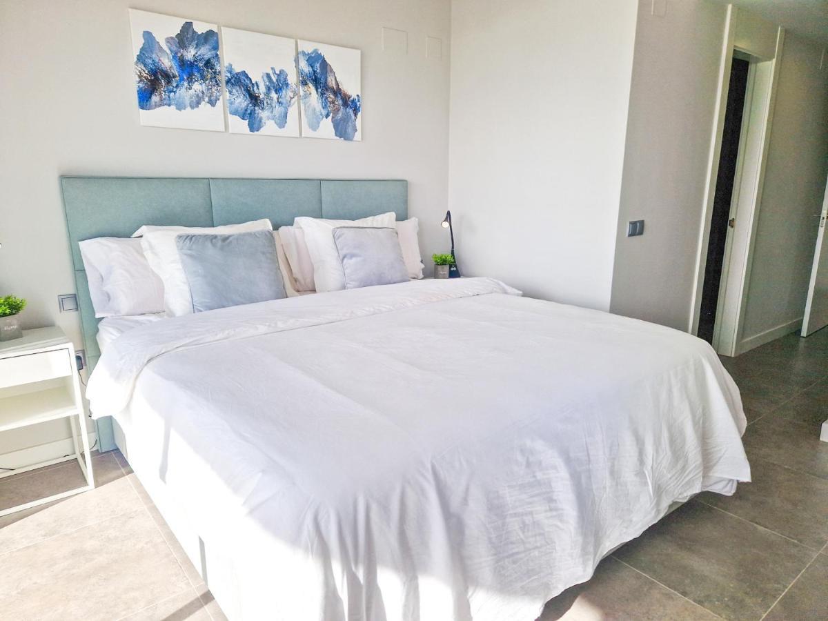 Luxury 2 Bedrooms Apt With Seaview Blue Suite 4104 マニルバ エクステリア 写真
