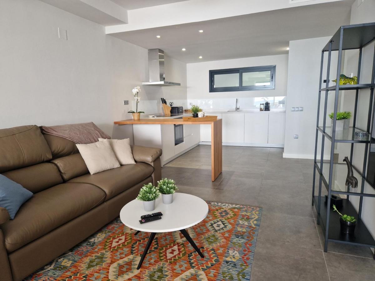 Luxury 2 Bedrooms Apt With Seaview Blue Suite 4104 マニルバ エクステリア 写真