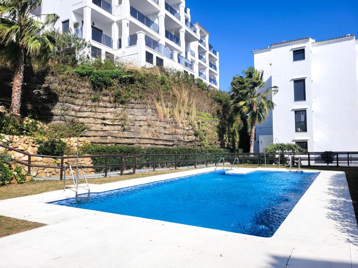 Luxury 2 Bedrooms Apt With Seaview Blue Suite 4104 マニルバ エクステリア 写真